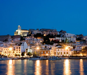 Apartamento de iluminacion ibiza barato agosto