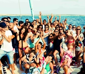 Catamarán Party en Ibiza