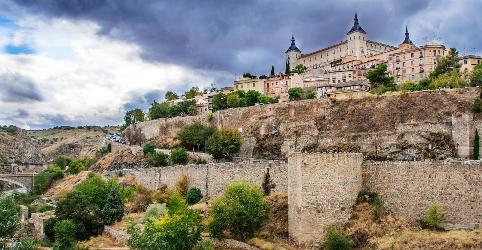 Hoteles Centro de España - Descubre la capital de Castilla