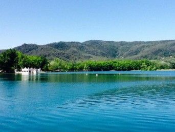 Viaje en Barco por Llac Banyoles