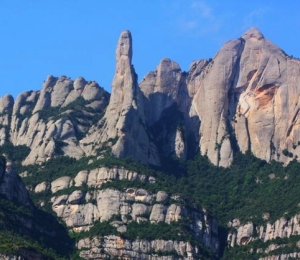 Gay Tours - Excursión Montserrat