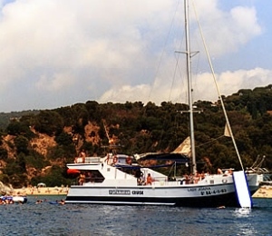 despedidas de solteros catamarán Lloret de Mar