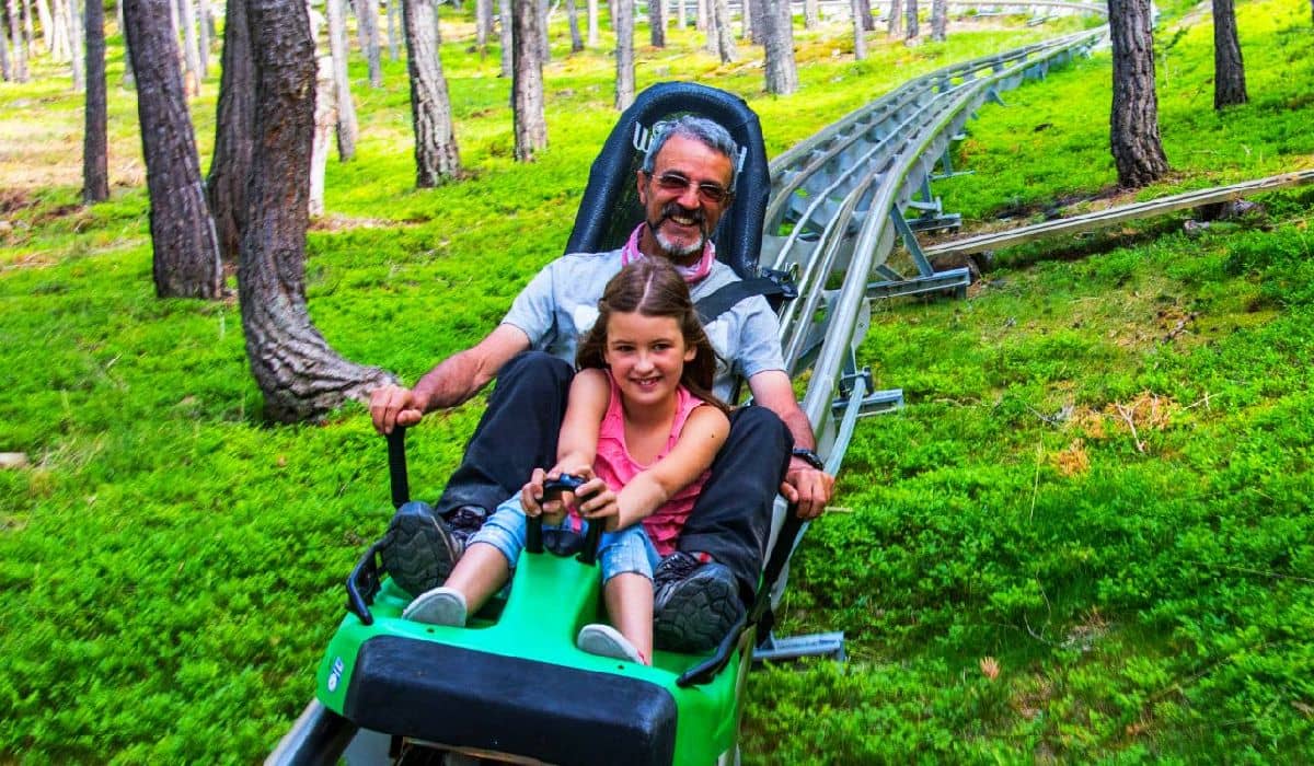 Hotel + Entradas Naturlàndia Andorra - Alojamientos en Sant Julià de Lòria