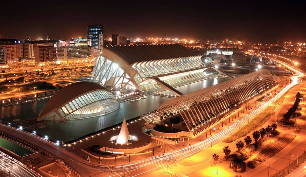 Hotel + Entradas Ciudad de las Artes y las Ciencias Valencia - Alojamientos en Valencia