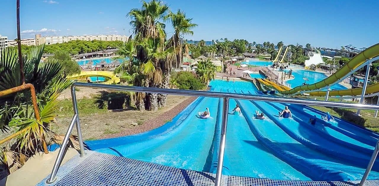 Hotel + Entradas Aquopolis Costa Daurada - Salou - Alojamientos en La Pineda