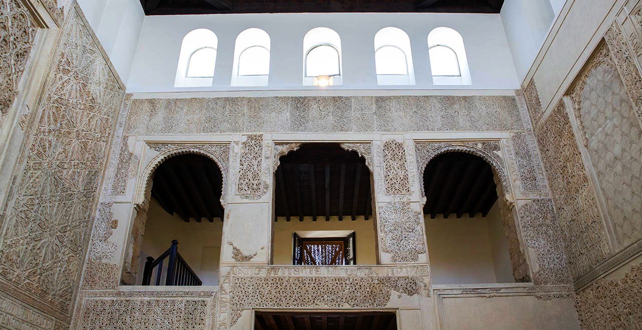 Hotel + Entradas Mezquita  Córdoba + Alcázar  + Sinagoga (Tour con guía) - Alojamientos en Cordoba