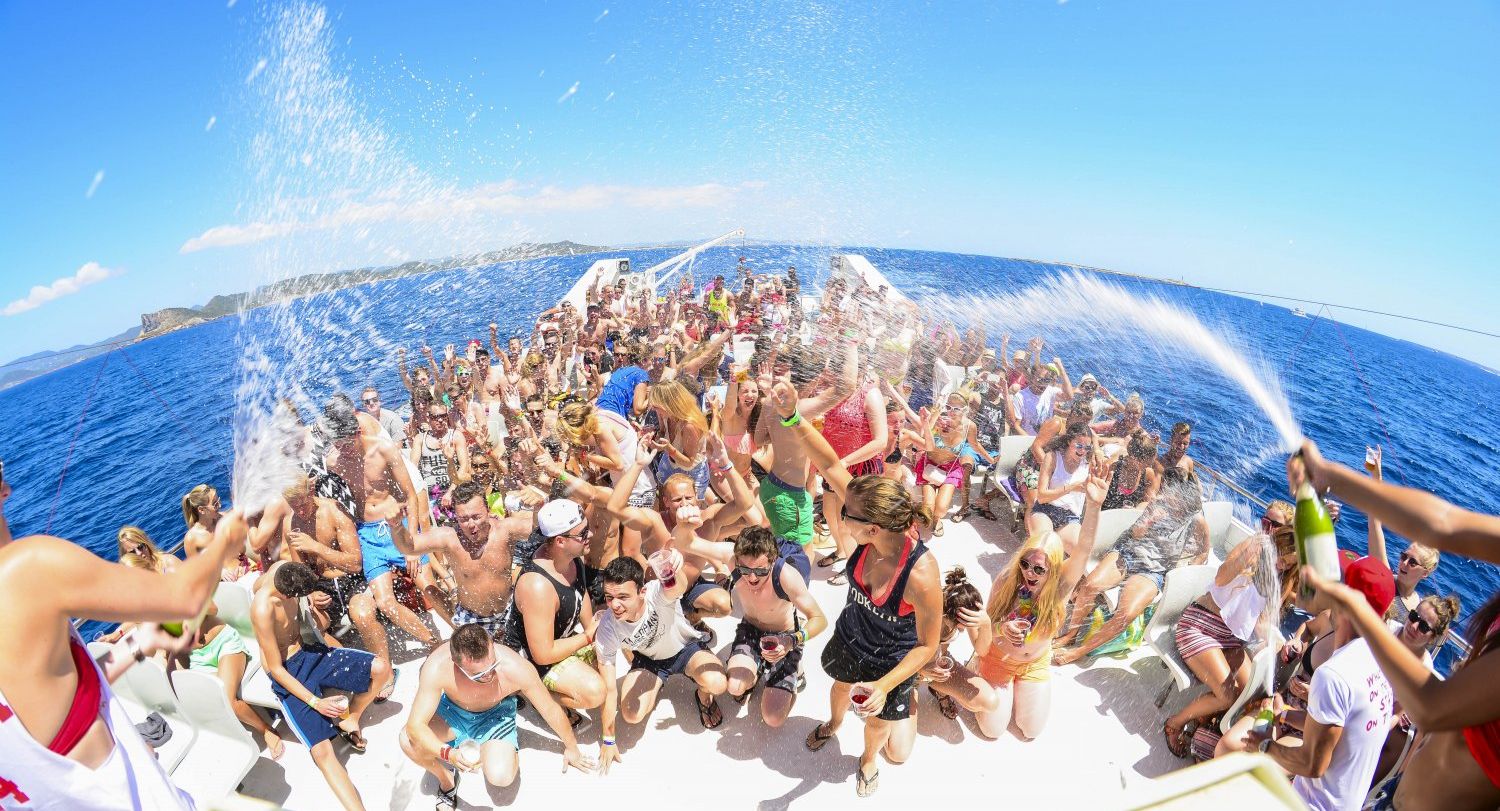 catamaran party lloret de mar