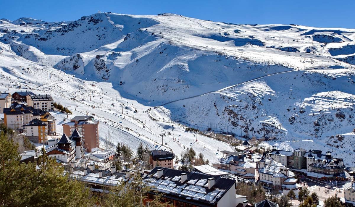 Ofertas Paquetes Esquí Hotel y Forfait Sierra Nevada - Alojamientos en Sierra Nevada