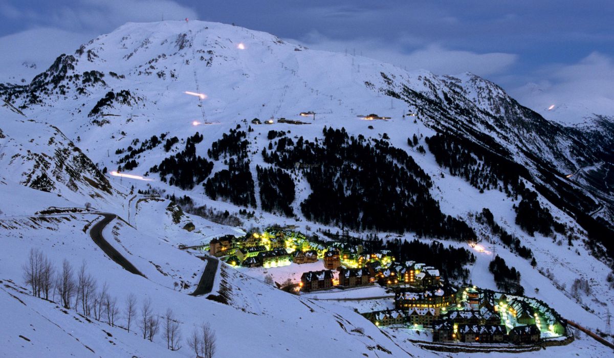 Ofertas Paquetes Esquí Hotel y Forfait Baqueira Beret - Baqueira Beret de Noche