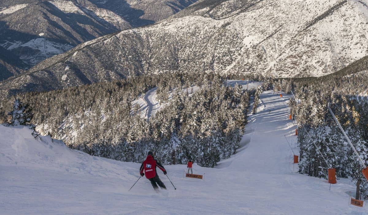 Ofertas Paquetes Esquí Hotel y Forfait Port Ainé - Alojamientos en Rialp