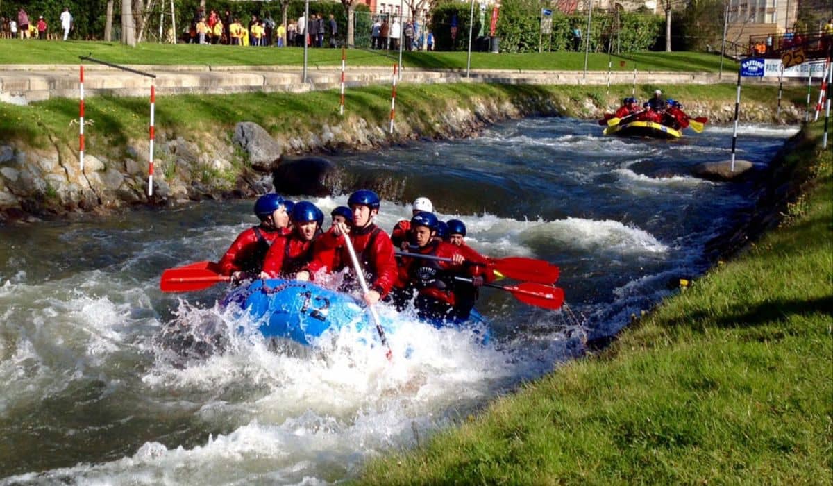 Escapada Rafting en el río Segre de la Seu d'Urgell y Hotel - Alojamientos en La Seu d'Urgell