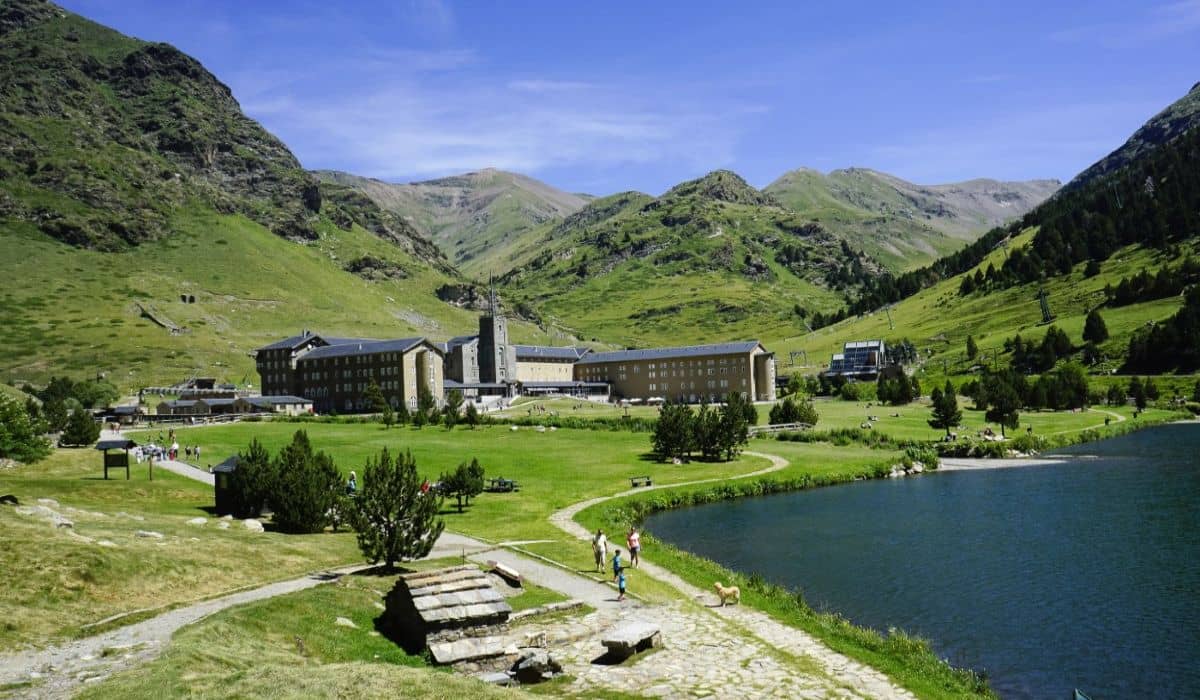Escapada Cremallera de Núria + Telecabina y Hotel - Alojamientos en Ribes de Freser