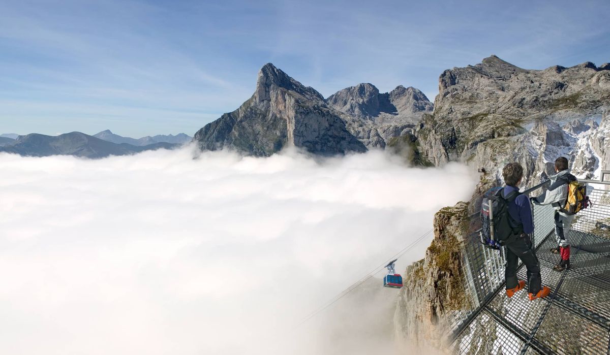 Hotel + Entradas Teleférico Fuente Dé Picos de Europa - Alojamientos en Camaleño