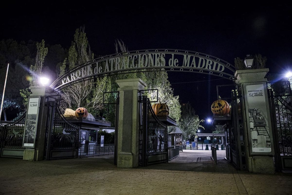 Ofertas Halloween Parque Atracciones Madrid Hotel y Entradas - Alojamientos en Madrid